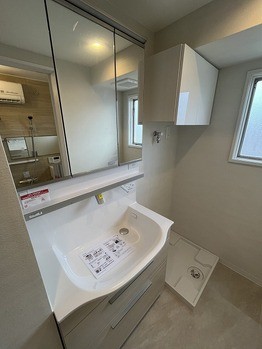 apartment 千葉県流山市市野谷666-1　シェーンガルテン1階