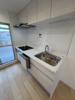 apartment 千葉県流山市市野谷666-1　シェーンガルテン1階