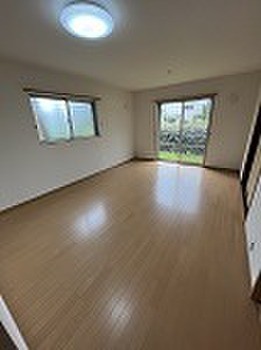 detached 千葉県流山市市野谷666-1　シェーンガルテン1階