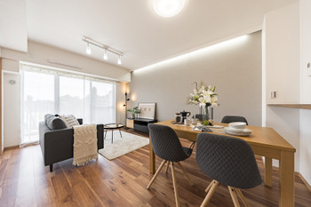 apartment 千葉県流山市市野谷666-1　シェーンガルテン1階