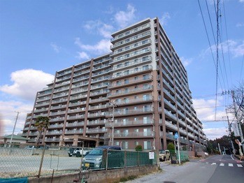 apartment 千葉県流山市市野谷666-1　シェーンガルテン1階