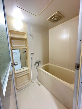 apartment 千葉県松戸市本町１２－１１秋本ビル１・２Ｆ