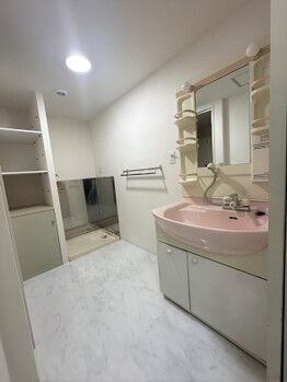 apartment 千葉県松戸市本町１２－１１秋本ビル１・２Ｆ