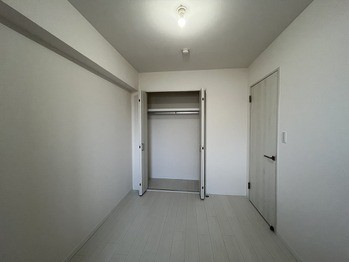 apartment 千葉県松戸市本町１２－１１秋本ビル１・２Ｆ