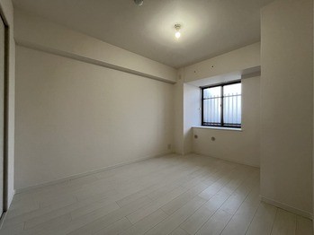 apartment 千葉県松戸市本町１２－１１秋本ビル１・２Ｆ
