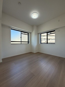 apartment 千葉県松戸市本町１２－１１秋本ビル１・２Ｆ