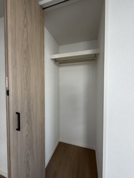 apartment 千葉県松戸市本町１２－１１秋本ビル１・２Ｆ