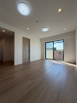 apartment 千葉県松戸市本町１２－１１秋本ビル１・２Ｆ