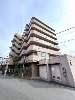 apartment 千葉県松戸市本町１２－１１秋本ビル１・２Ｆ