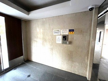 apartment 千葉県松戸市本町１２－１１秋本ビル１・２Ｆ