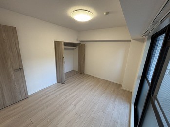apartment 千葉県松戸市本町１２－１１秋本ビル１・２Ｆ