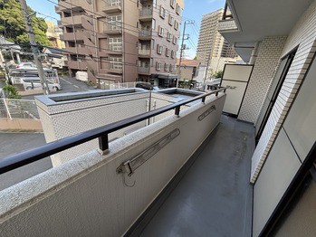 apartment 千葉県松戸市本町１２－１１秋本ビル１・２Ｆ