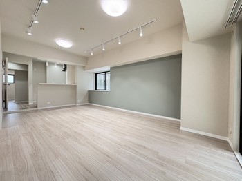 apartment 千葉県松戸市本町１２－１１秋本ビル１・２Ｆ