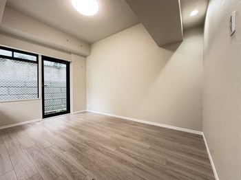 apartment 千葉県松戸市本町１２－１１秋本ビル１・２Ｆ