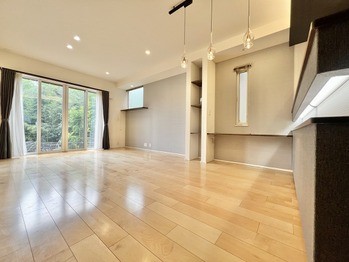 detached 千葉県柏市南柏中央６－３Ｓ５０９ＫＩＮＧ２０５／１０５