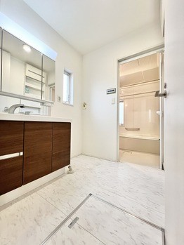 detached 千葉県柏市南柏中央６－３Ｓ５０９ＫＩＮＧ２０５／１０５