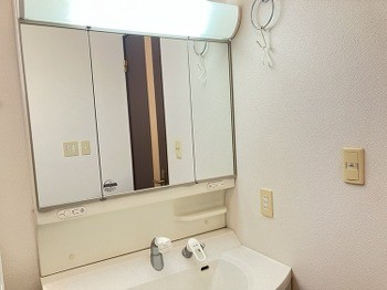 detached 千葉県柏市南柏中央６－３Ｓ５０９ＫＩＮＧ２０５／１０５