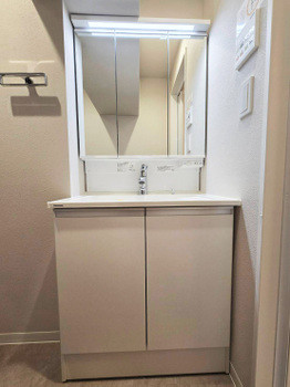 apartment 東京都足立区加平１丁目
地図を見る