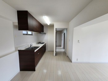 apartment 埼玉県越谷市南越谷４丁目
地図を見る