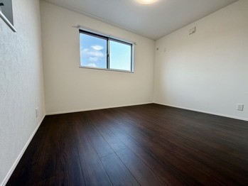 townhouse 東京都足立区西新井３丁目
地図を見る
