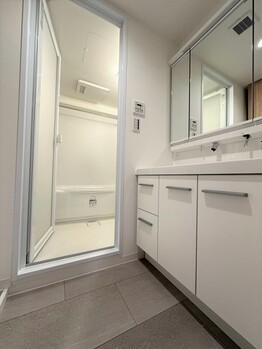 apartment 埼玉県草加市谷塚仲町
地図を見る
