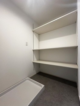 apartment 埼玉県越谷市蒲生寿町
地図を見る