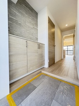 apartment 埼玉県春日部市中央５丁目
地図を見る