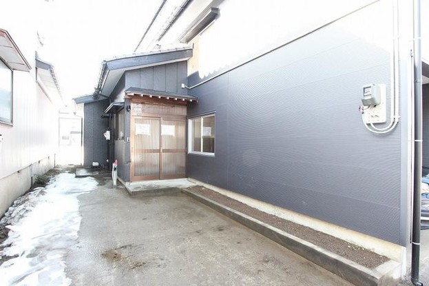 detached 新潟県三条市石上２丁目
地図を見る