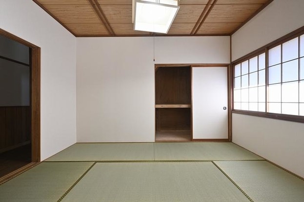 detached 新潟県西蒲原郡弥彦村大字上泉
地図を見る