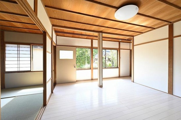 detached 新潟県西蒲原郡弥彦村大字上泉
地図を見る