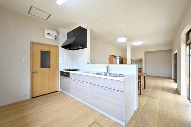 detached 新潟県北蒲原郡聖籠町大字蓮潟
地図を見る
