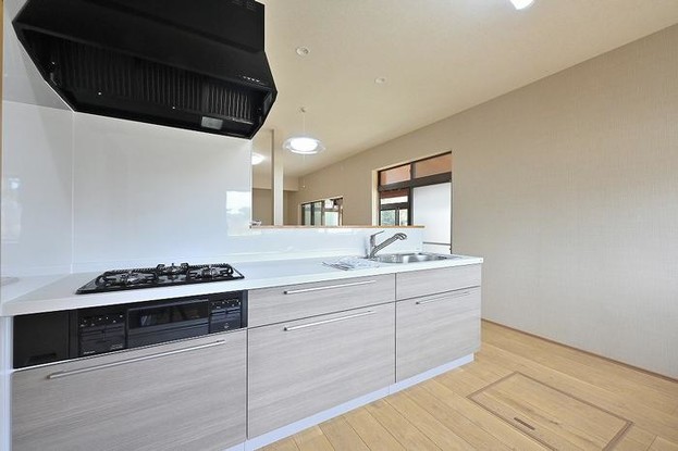 detached 新潟県北蒲原郡聖籠町大字蓮潟
地図を見る