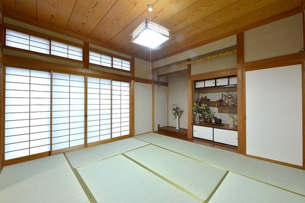 detached 新潟県新発田市諏訪町１丁目
地図を見る