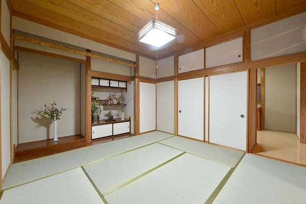 detached 新潟県新発田市諏訪町１丁目
地図を見る