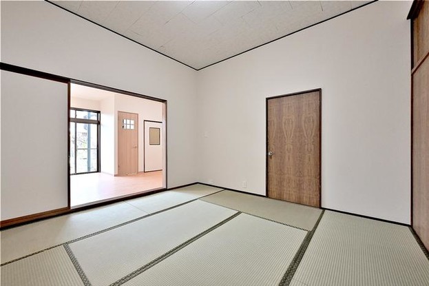 townhouse 新潟県燕市地蔵堂本町１丁目
地図を見る