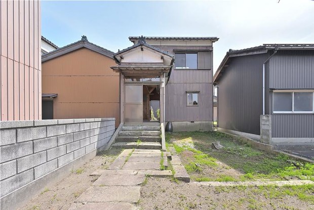 townhouse 新潟県燕市地蔵堂本町１丁目
地図を見る