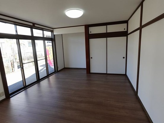 detached 長野県岡谷市神明町３丁目
地図を見る