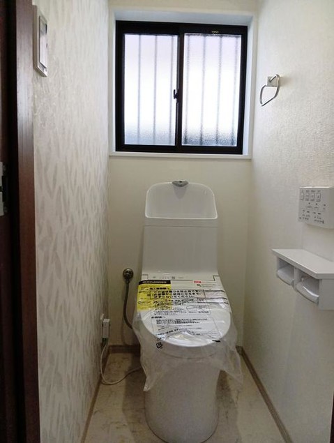 detached 大阪府高槻市大畑町1番4号富田ビル1階