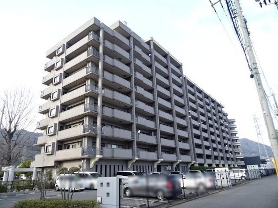 apartment 広島県広島市安佐南区緑井６丁目
地図を見る