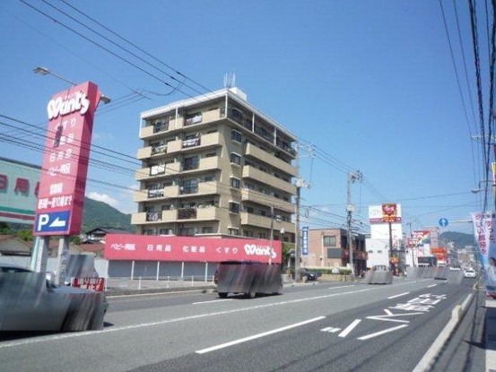 apartment 広島県広島市安佐南区西原５丁目
地図を見る
