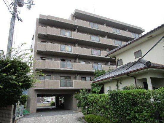 apartment 広島県広島市安佐南区川内１丁目
地図を見る