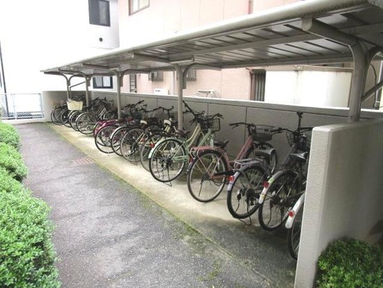 apartment 広島県広島市安佐南区川内１丁目
地図を見る