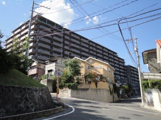 apartment 広島県広島市安佐南区長束西２丁目
地図を見る
