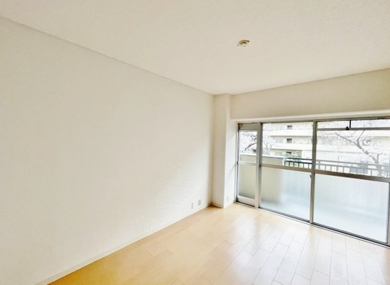 apartment 京都府宇治市木幡内畑
地図を見る