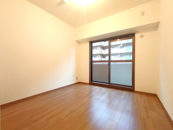apartment 京都府宇治市伊勢田町大谷
地図を見る