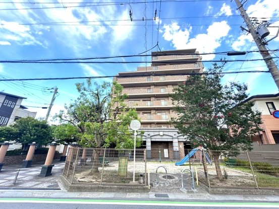 apartment 京都府宇治市木幡中村
地図を見る