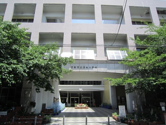 apartment 京都府京都市下京区麓町
地図を見る