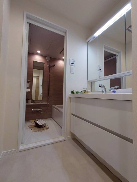 apartment 京都府宇治市木幡熊小路
地図を見る