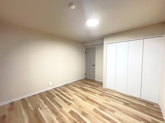 apartment 京都府京都市伏見区桃山町遠山69