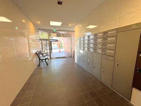 apartment 京都府京都市伏見区桃山町遠山69